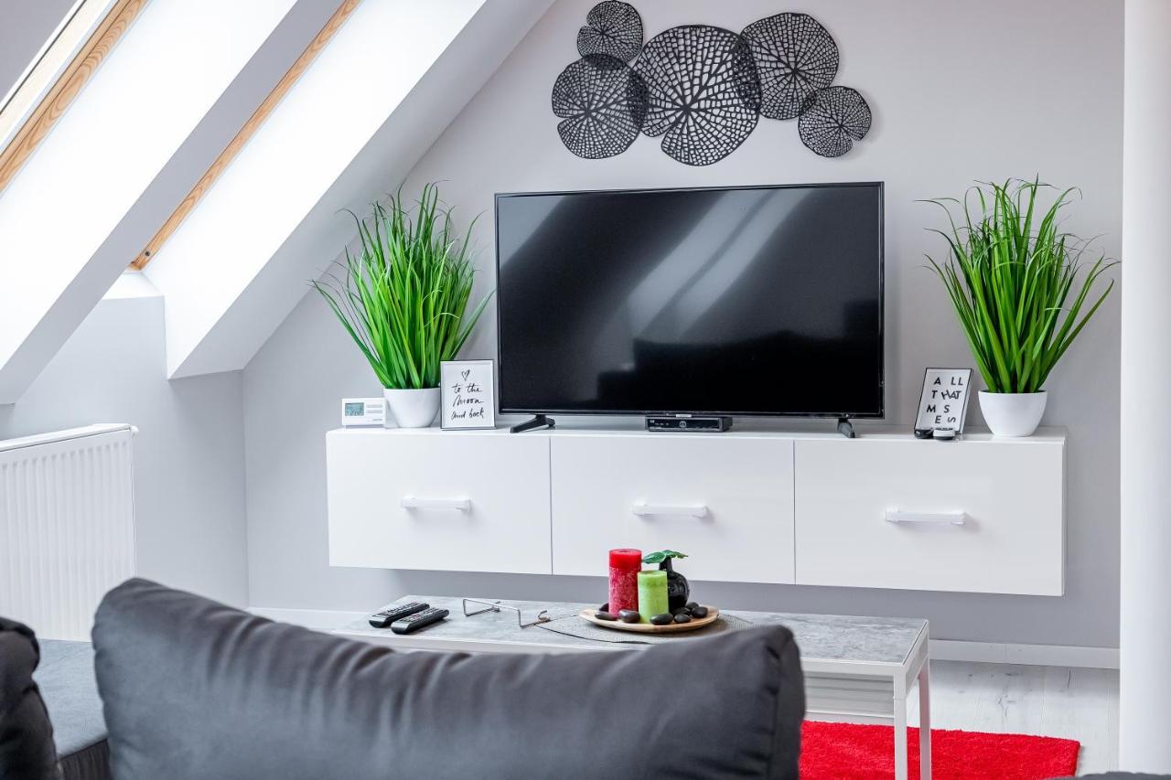 Grey Suites Pécs Zewnętrze zdjęcie
