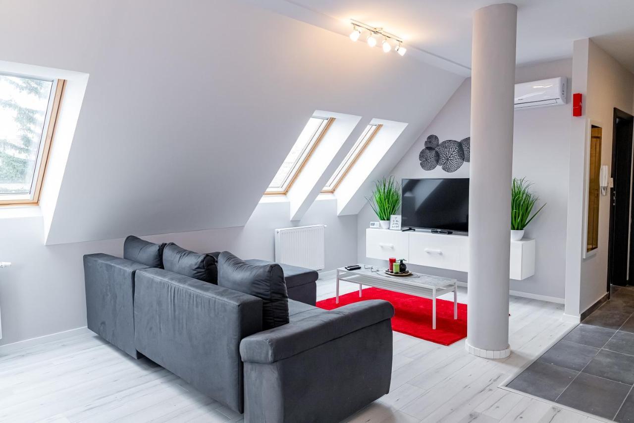 Grey Suites Pécs Zewnętrze zdjęcie