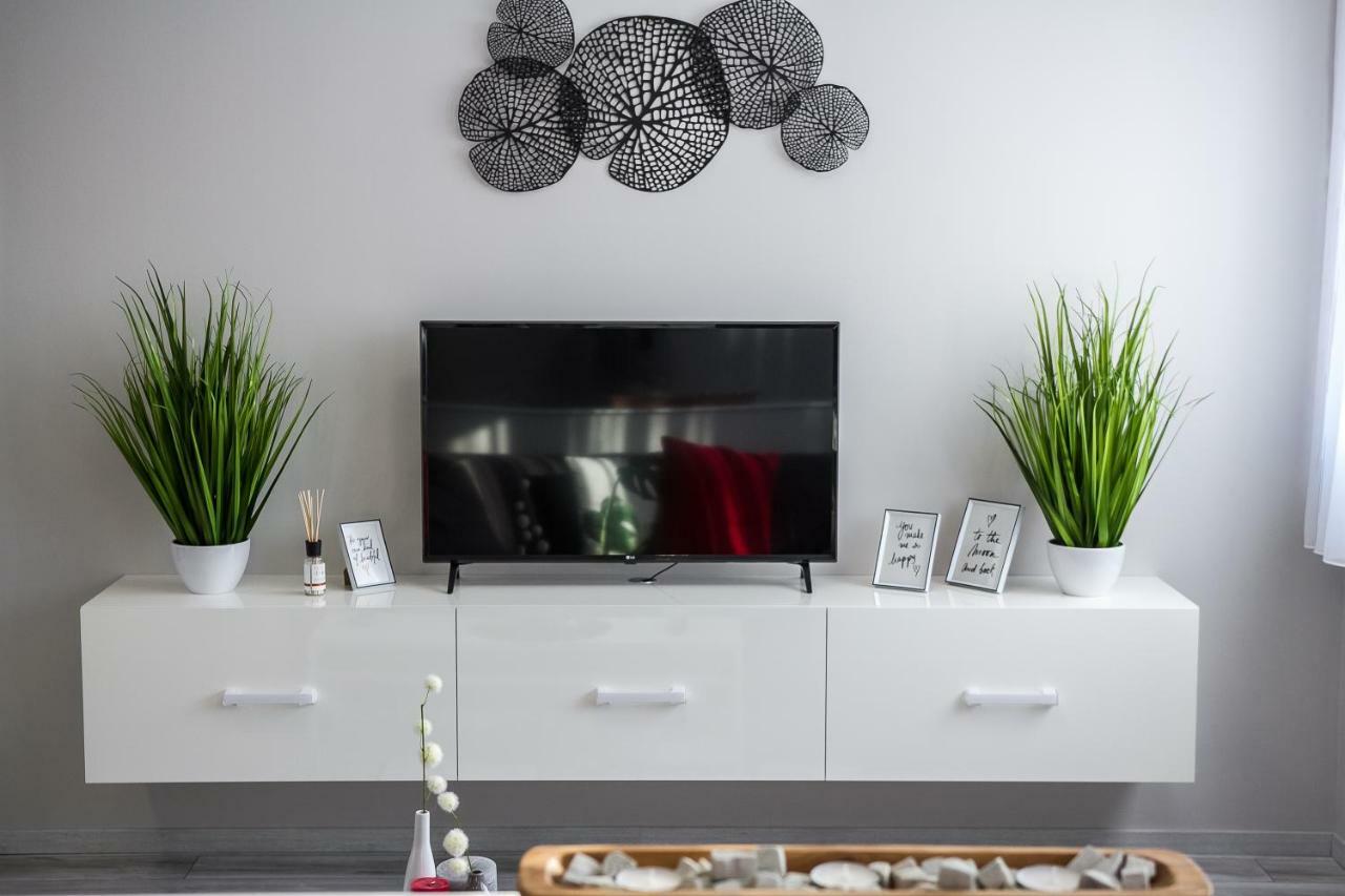 Grey Suites Pécs Zewnętrze zdjęcie
