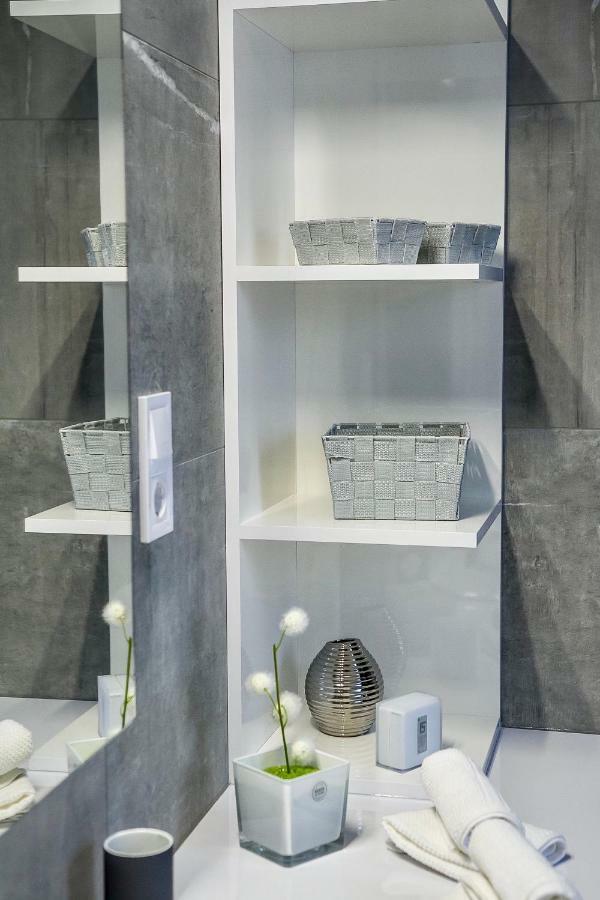Grey Suites Pécs Zewnętrze zdjęcie