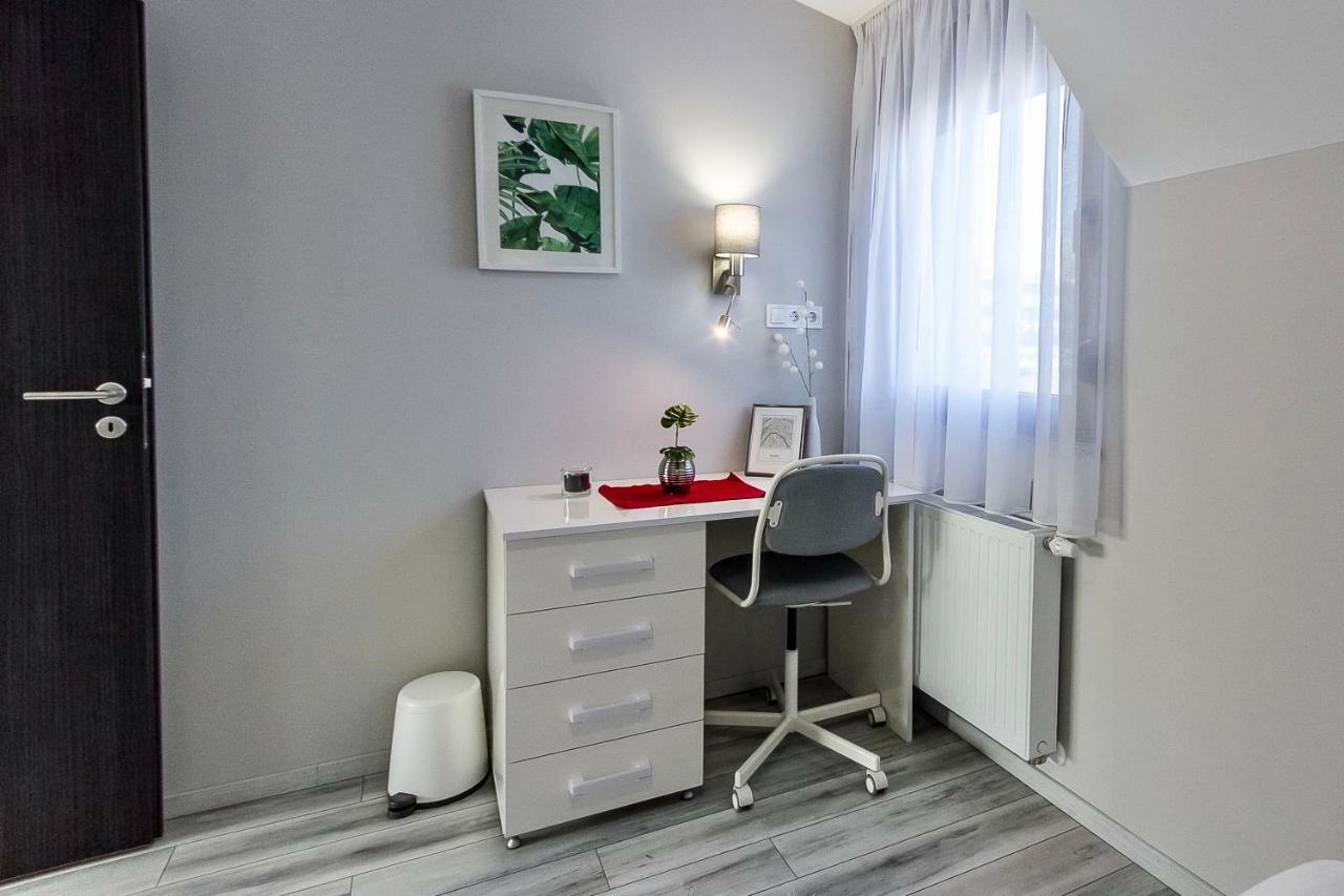 Grey Suites Pécs Zewnętrze zdjęcie