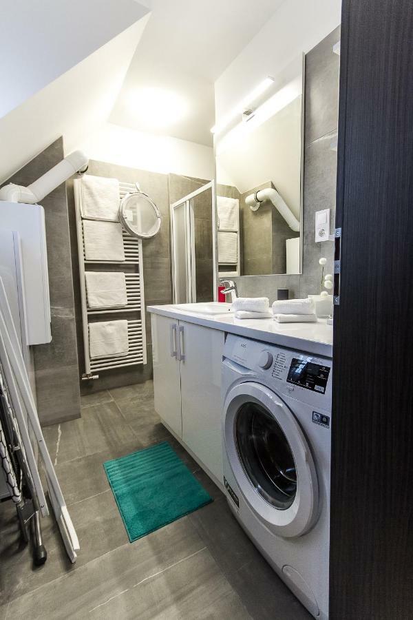 Grey Suites Pécs Zewnętrze zdjęcie
